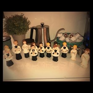 Vintage ceramic choir figurines